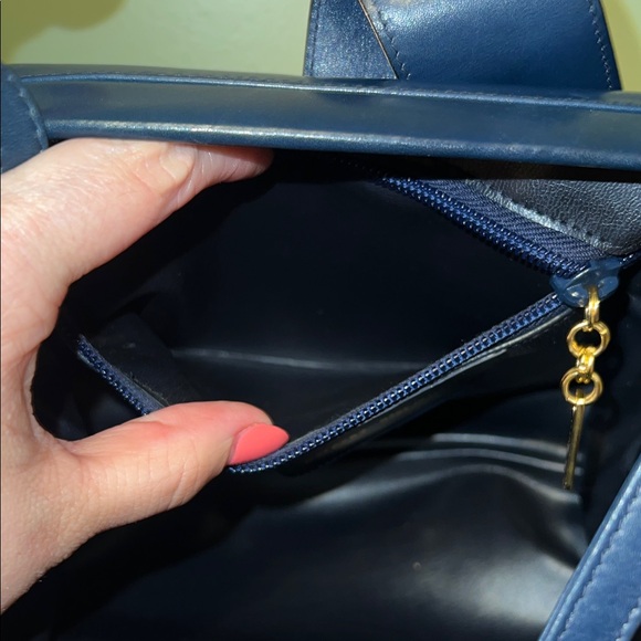 EUC Salvatore Ferragamo Navy Crossbody Bag Vintage - Picture 10 of 12